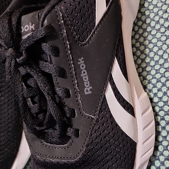 Reebok Energen Plus 2 Running Shoes - Picture 2 of 15